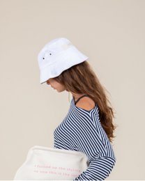 13 moon time - bucket hat
