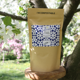 Marseille soap flakes in bulk, 10 kg and 20 kg sizes, made with natural ingredients, suitable for all-purpose cleaning.
