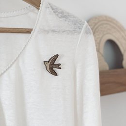 Wooden pins - Swallow
