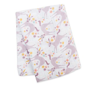 Lulujo Swaddle 120x120 - Modernes Einhorn
