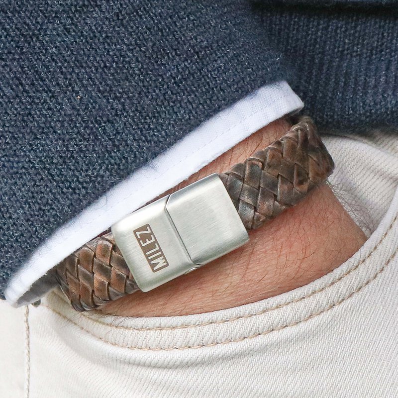 Leather men's bracelet cognac Copy