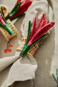 Lilium rattan napkin holder