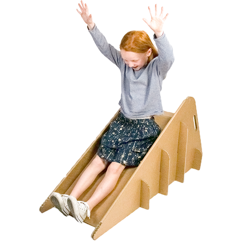 Toboggan en carton pour tout-petits
