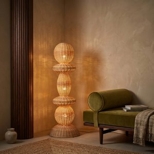 Tao Rattan-Stehleuchte 140 cm