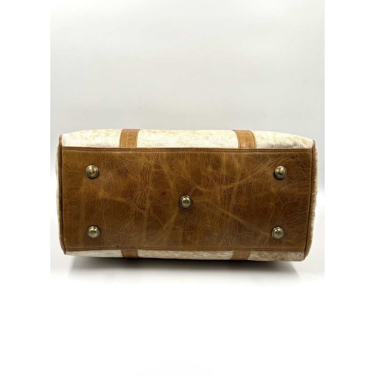 Handmade Leather & Natural Fur Travel Bag – Artisan 46cm “Apex” Duffle & Unique Unisex Weekender