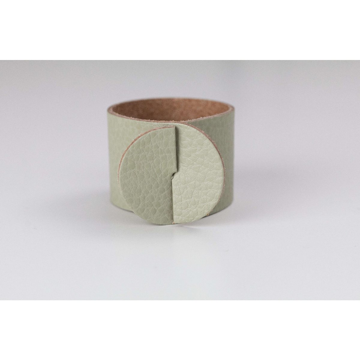 Laurel 4cm diameter