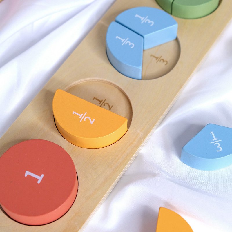 BusyKids Montessori sæt til børn i alderen 24 til 36 måneder