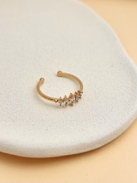 Roestvrij staal verstelbare stalen ring versierd met kristallen