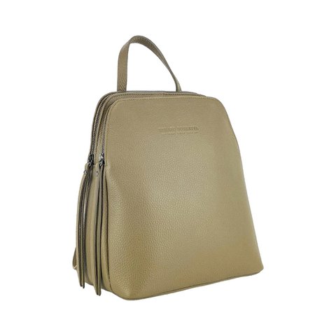 RB1018AQ | Echt leren damesrugzak met dubbel compartiment, gemaakt in Italië, met verstelbare schouderbanden. Gunmetal metalen accessoires - Kleur taupe - Afmetingen: 26 x 30 x 14,5 cm
