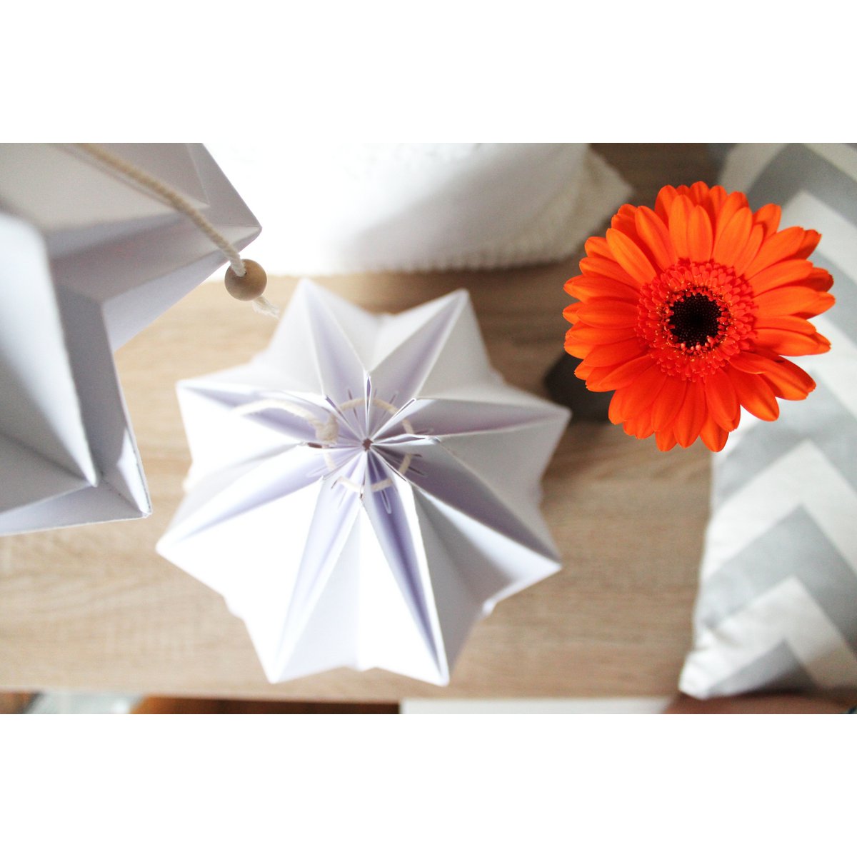 Colgante Origami Papel Color Sólido - Talla M
