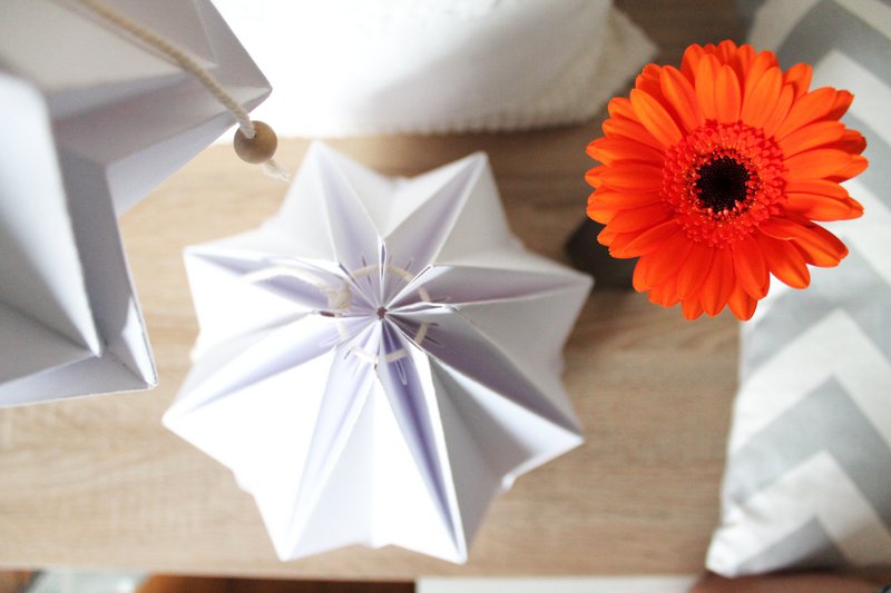 Origami-hanger in effen kleur - maat M.