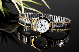 Reloj Classique para mujer con pulsera de acero inoxidable, bicolor