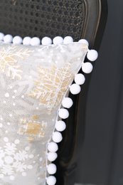 Federa con motivo invernale con stampa di fiocchi di neve, misto cotone-poliestere | TeaLurex Oro