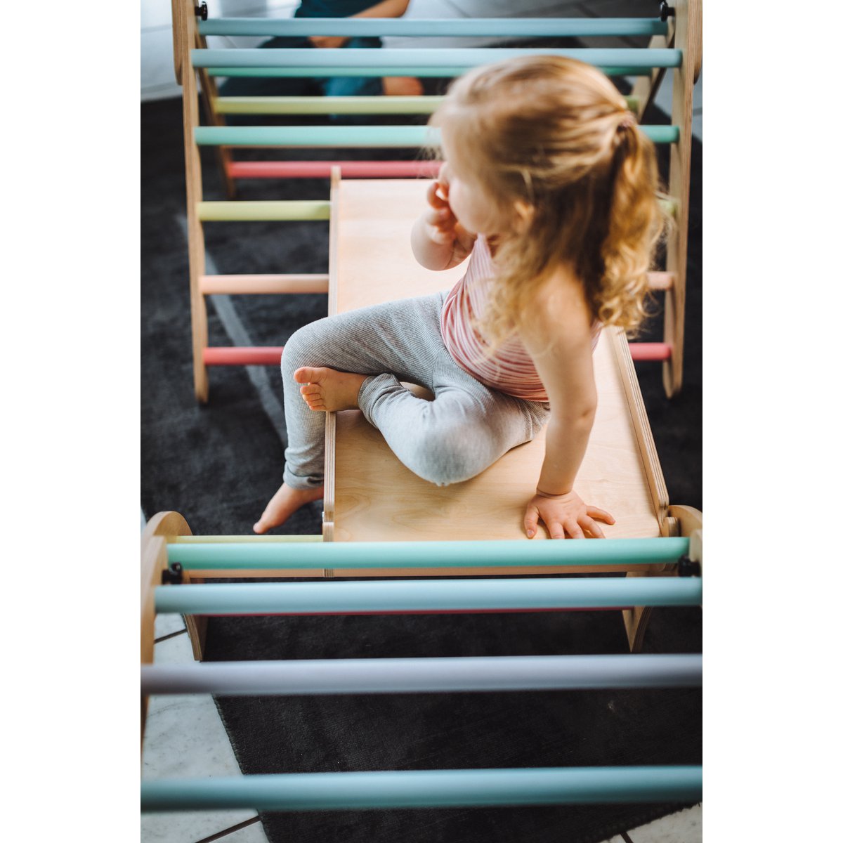 Tissi® climbing arch pastel colorful