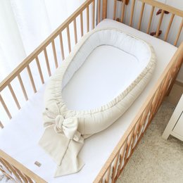 fluwelen babynest met strik (7 kleuren)