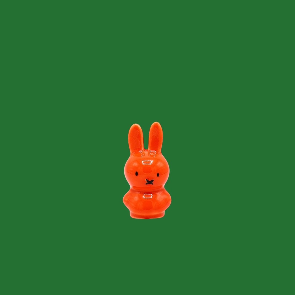 Mini Miffy, CZERWONY