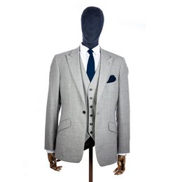 Midnight blue knitted tie and pocket square set