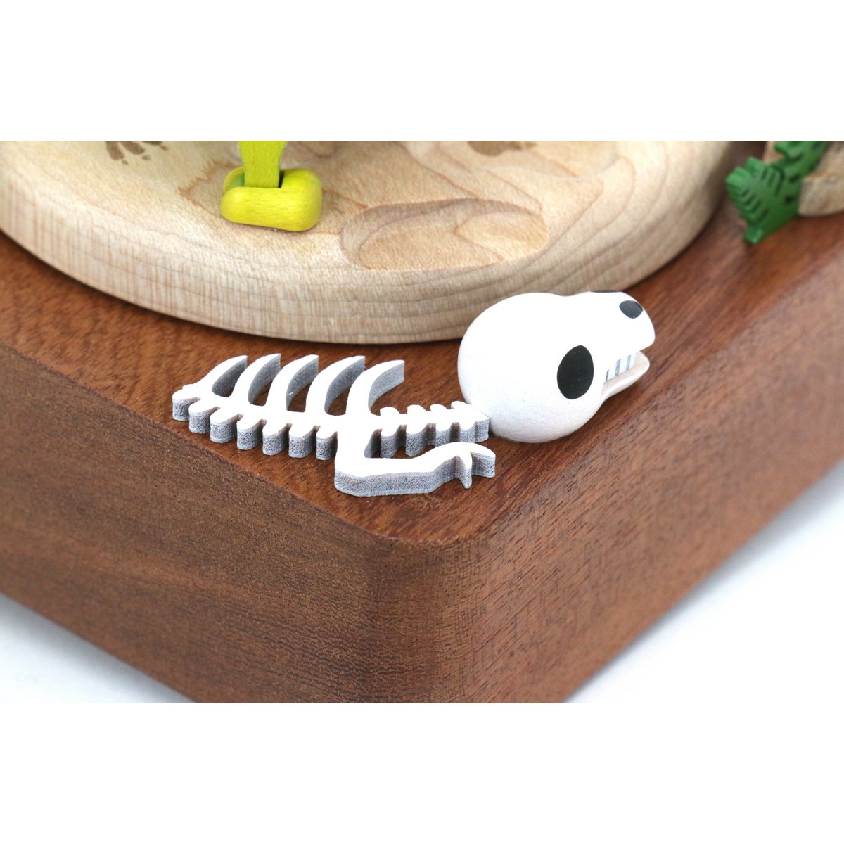 Volcano & Dinosaur Music Box n ° 48