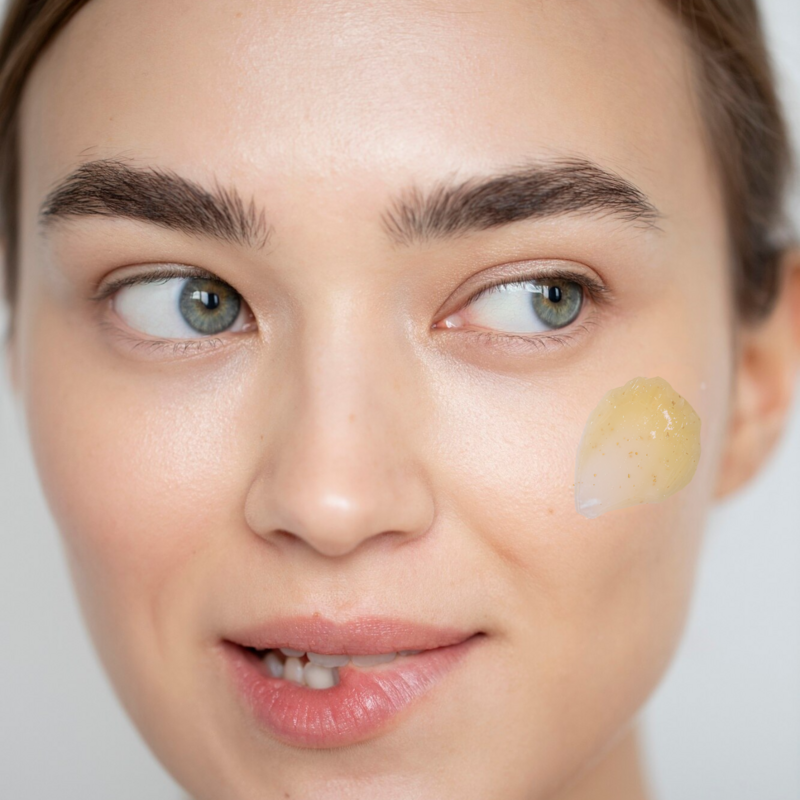 C-GOLD Crema Illuminante