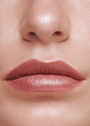LIP LINER CLEAN