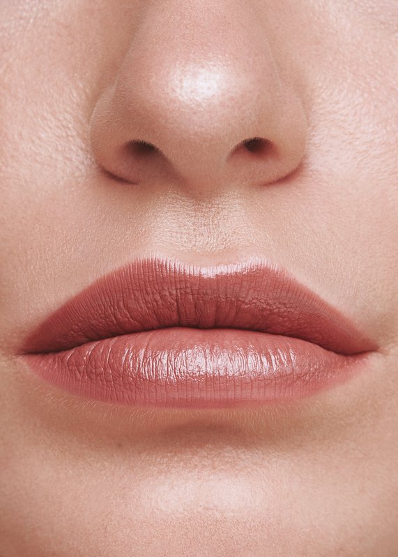 LIP LINER CLEAN