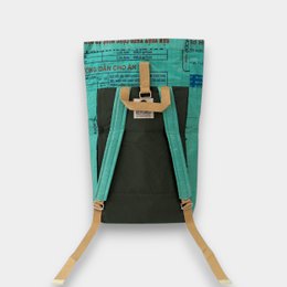 BACKPACK | Sustainable backpack in green