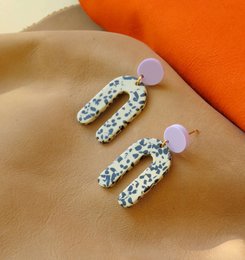 Slim Greige Dots Bows Statement Ohrringe