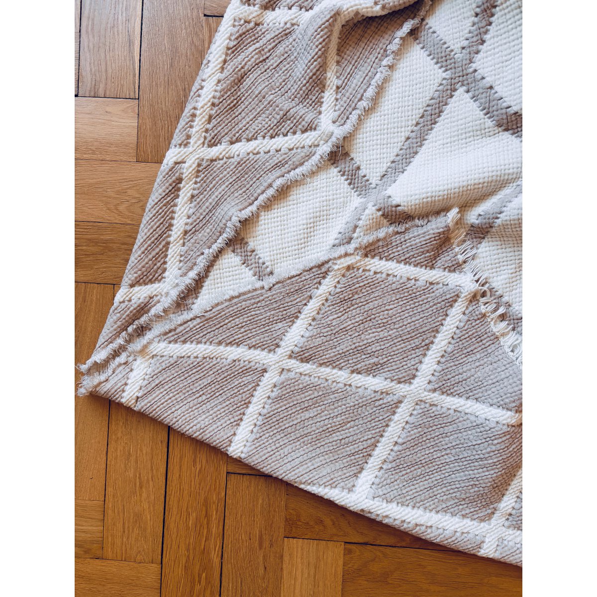 MARA Musselin Decke - Beige-Weiß- 2,20 x 2,50 m