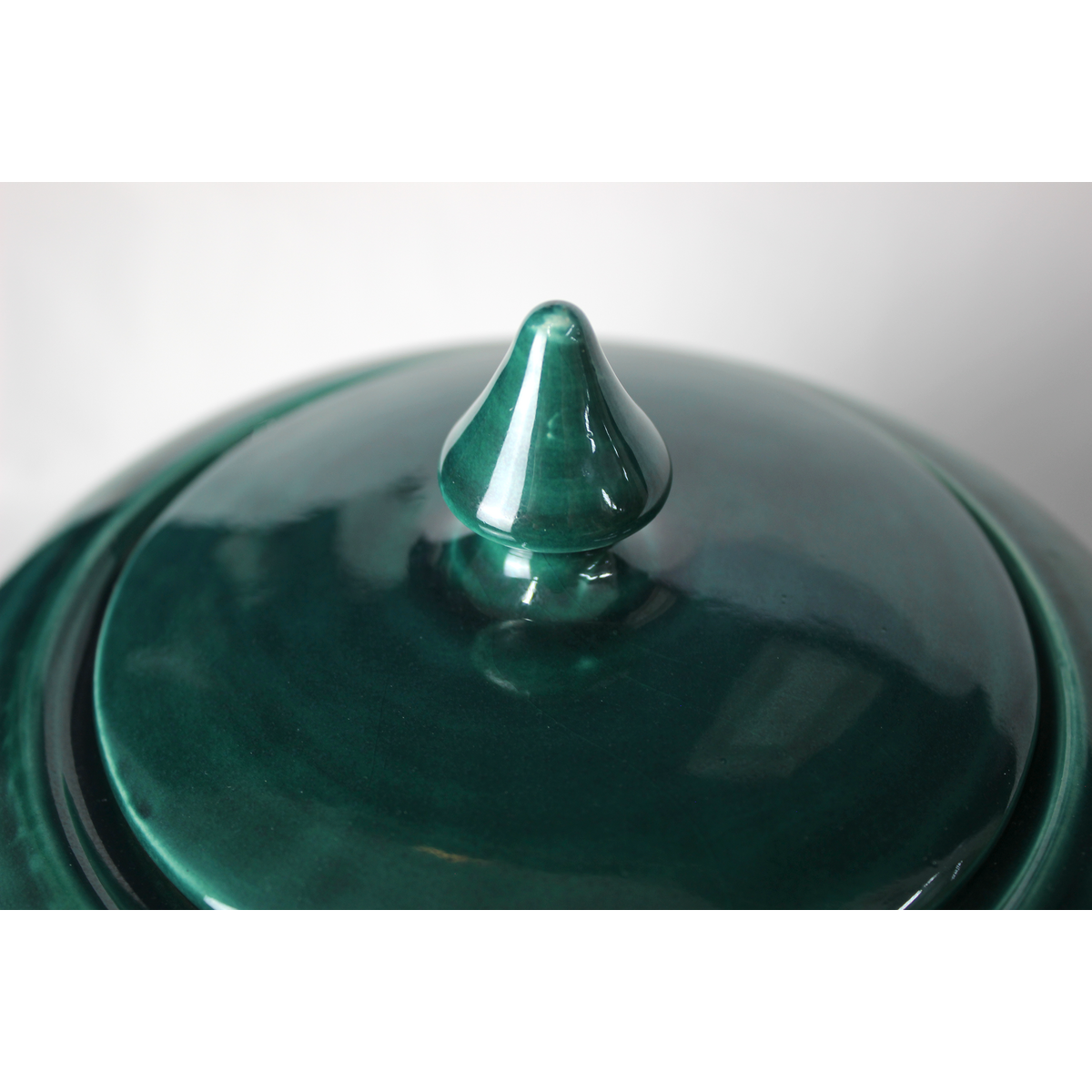 VASO VANO VERDE CERAMICA VERDE 25 CM con coperchio