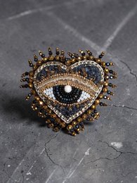 Broche Hartziener