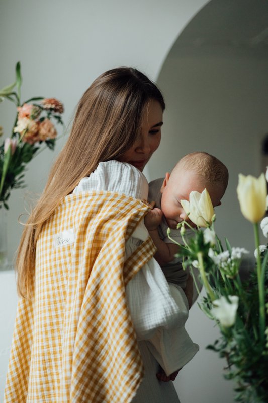 Tisu Nursing Cover, Mustard Gingham