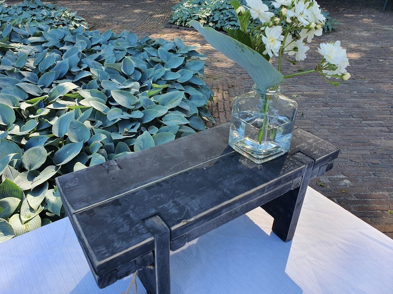 home dec black berlin window table 38