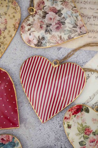 Hanging metal heart Stripe 10 cm Isabelle Rose