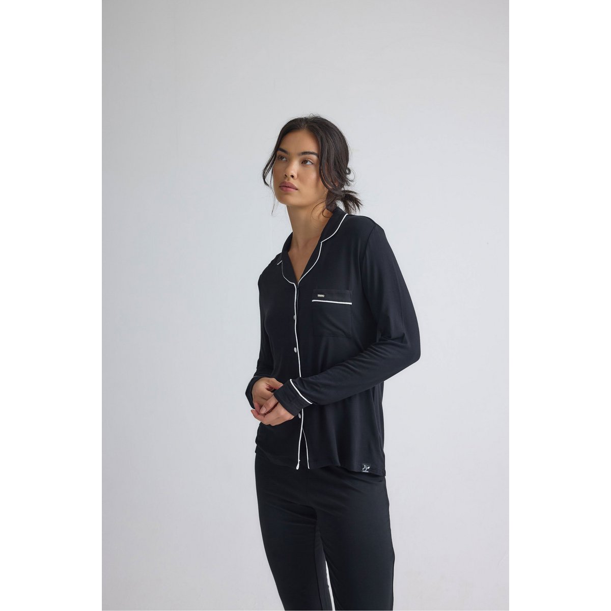 Langes Pyjama-Set aus Bambus in Schwarz