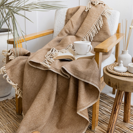 Ladira Wollen Plaid – Beige | 100% Anatolische Wol | Warme & Duurzame Wintercomfort