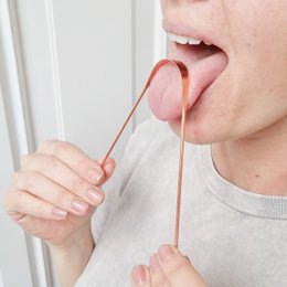 DETERGENTE PER LA LINGUA DI RAME
