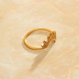 Lucy - Geometrischer Sun Ray Ring