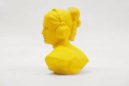 Gelbe Techno-Nymphe