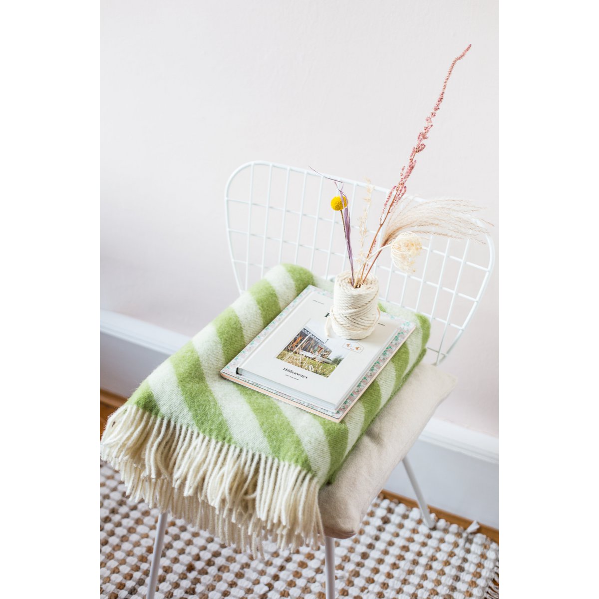 Filip Wool Green Soft Lightweight Pure Norwegian Wool Blanket