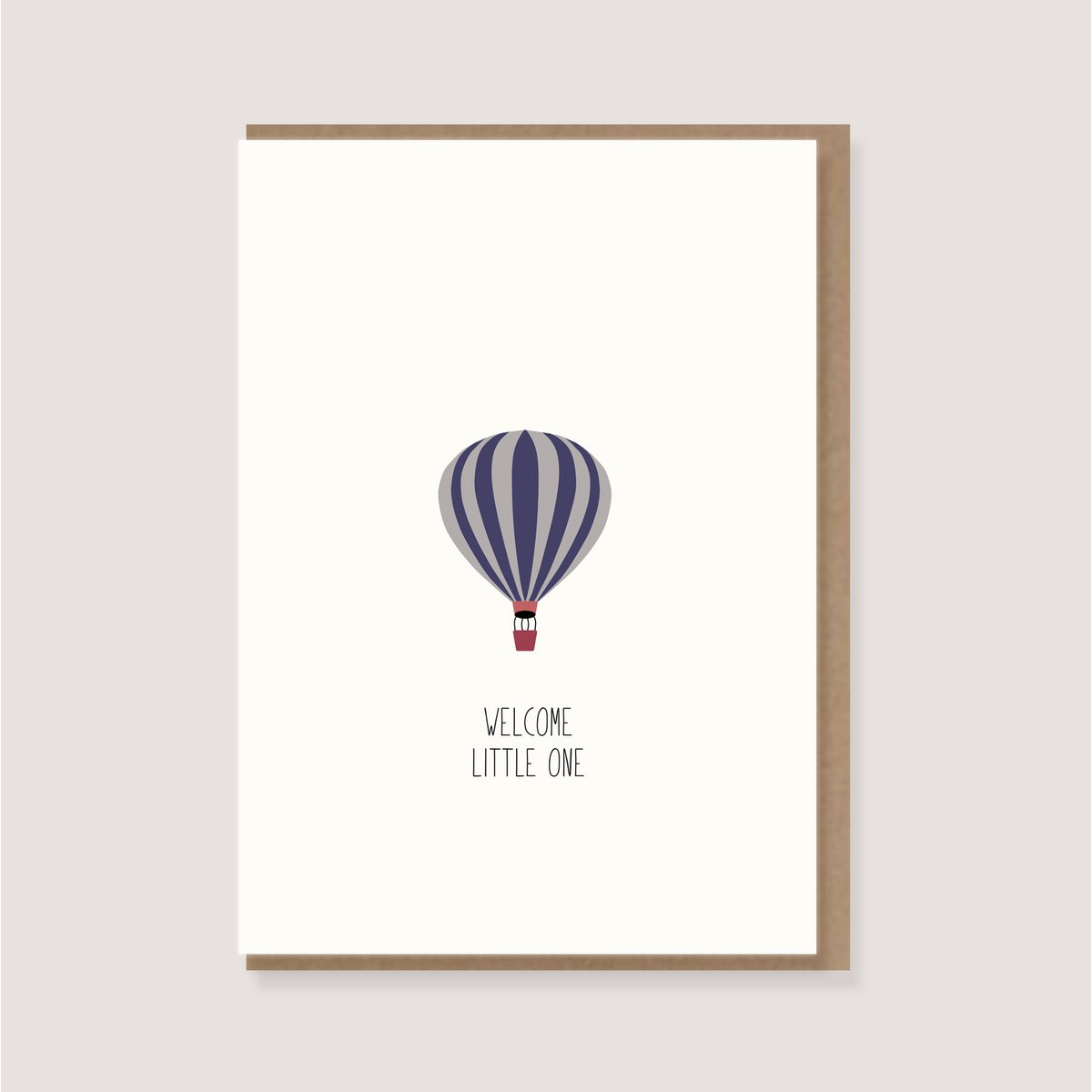 Tarjeta Doblada con Sobre - "Globo Aerostático - Bienvenido Pequeño"