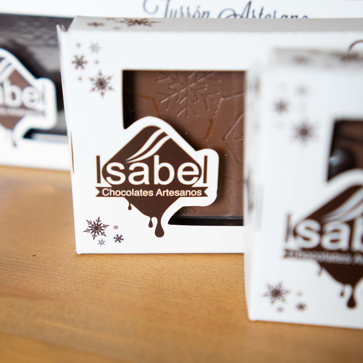 BIO Artisan Nougat – Knusprige Zitronen- und Haselnuss-Ganache