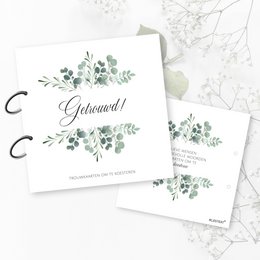 Elegant wedding invitation storage bundle featuring a minimalist eucalyptus design. Ideal for organizing and storing wedding invitations.