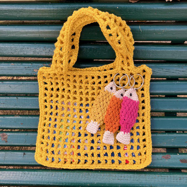 Luna-Leena keychain fish - bag charm - fuchsia - organic cotton - hand crocheted in Nepal - bag hanger