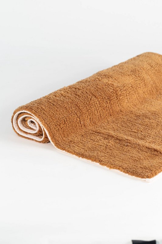 Handgetuftete Badematte aus 100 % Baumwolle – Gold