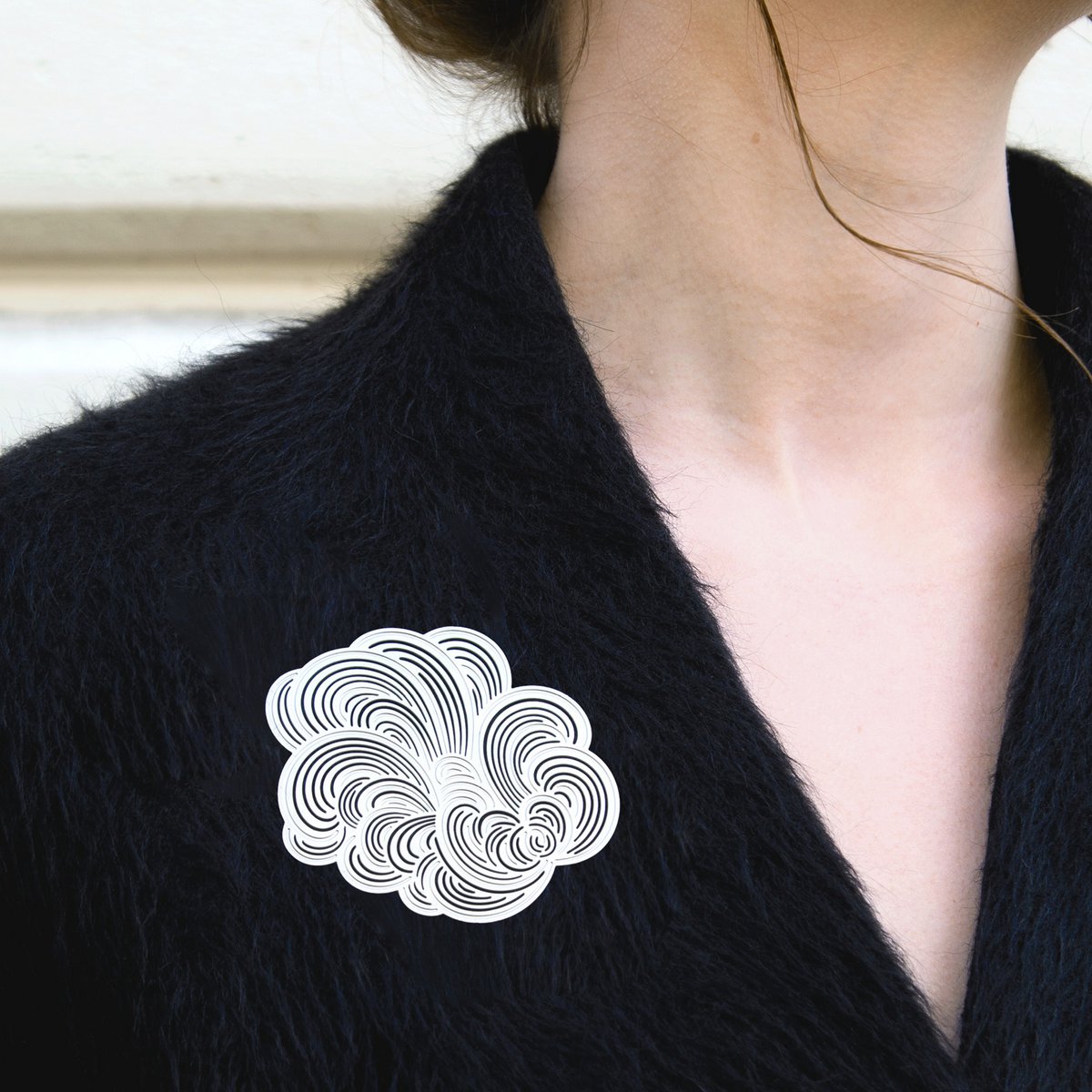 Display full of 40 "Mist" magnetic brooches + free display - Design Constance Guisset
