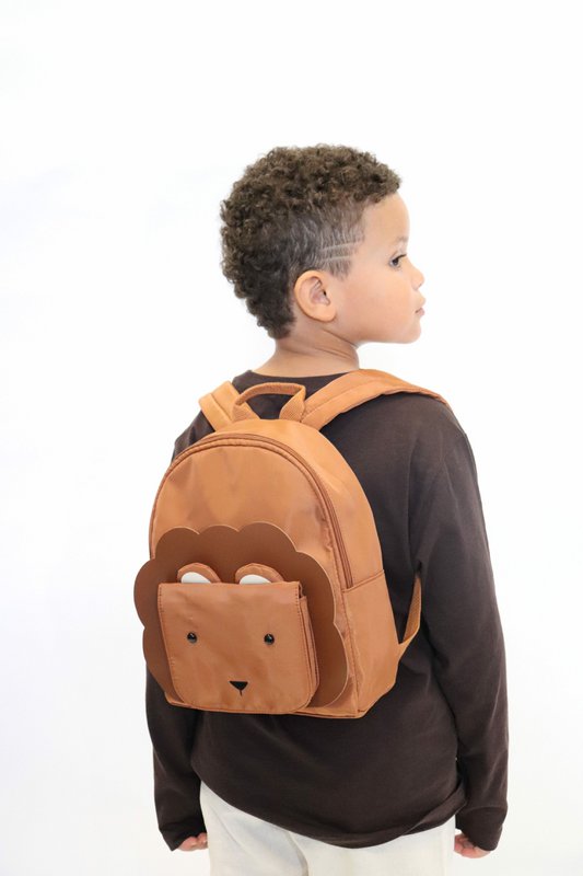 Animal fashion backpack for children the lion - MEERA Bronze