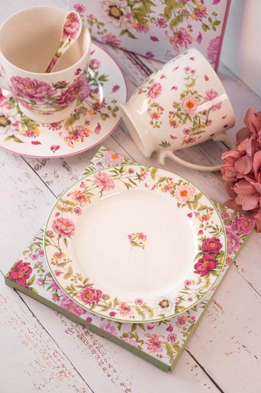 Porcelain dessert plate Peony 19,5 cm Isabelle Rose