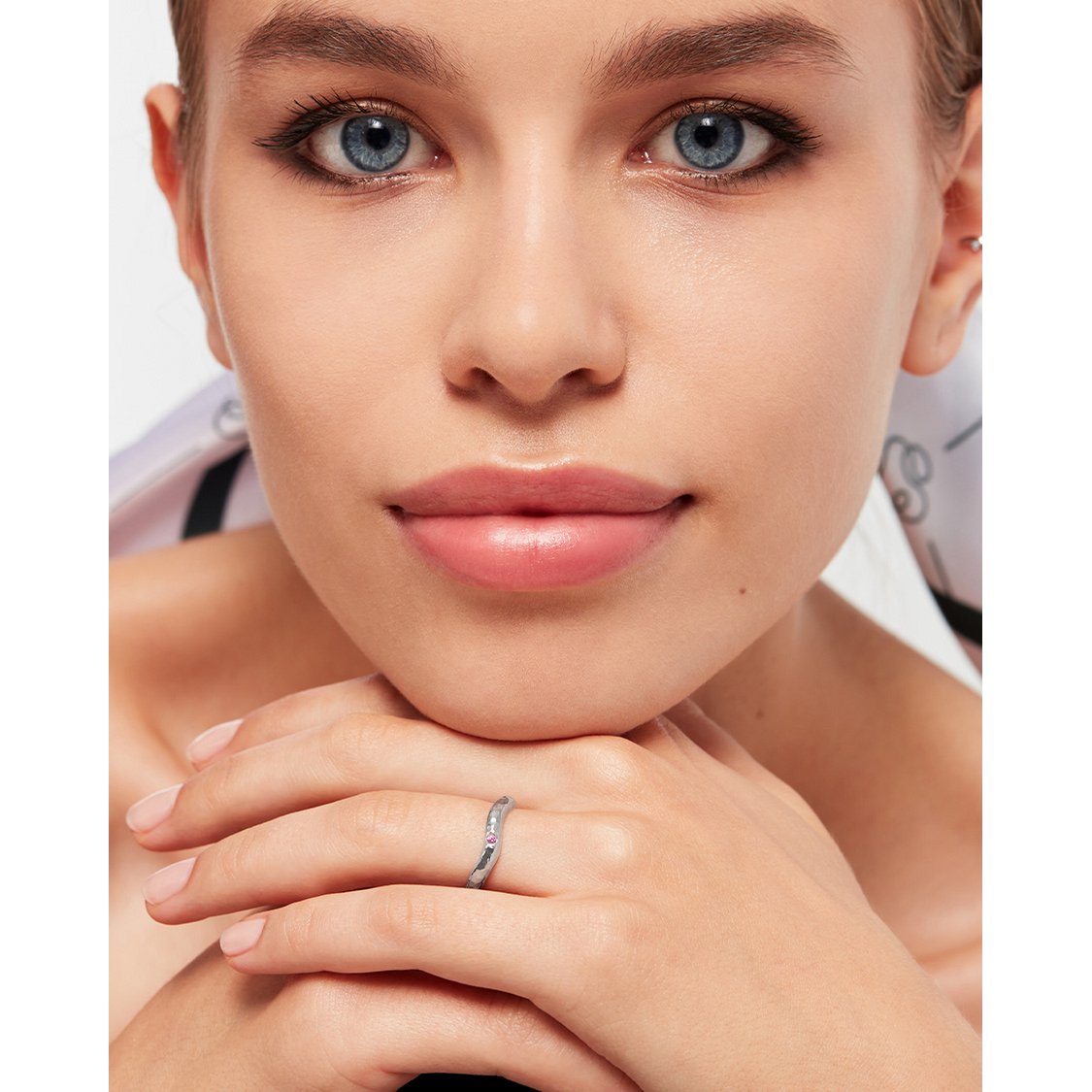 Pre-Set Hidden Inner Strength Ring Silver Hammered