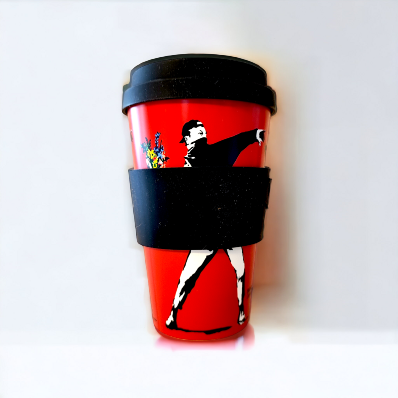 Banksy Travel Mug in RPET 400 ml - The Flower Thrower