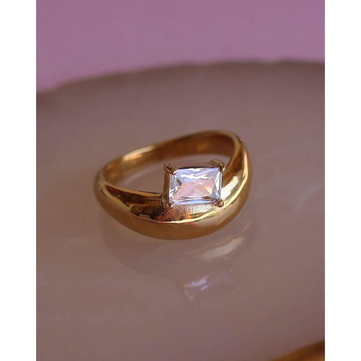 Ariana – Baguette-Kristall-Goldring